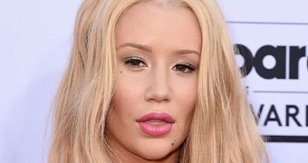 Iggy Azalea will happily fight with anyone on Twitter, including a comic book movie site