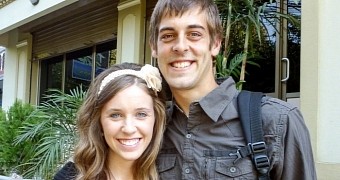 Jill Duggar and Derick Dillard offer refunds to those thinking they got scammed with "fake" missionary work in Central America