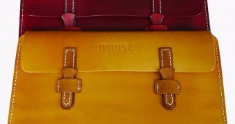 IPHONE purses sold in China
