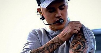 Justin Bieber Shows Off New “Purpose” Tattoo - Photo