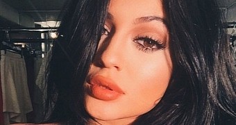 Kylie Kardashian is now endorsing plumping lotions online