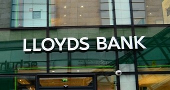 Lloyds Bank brags about managing to decrease cyber-attacks by 90%