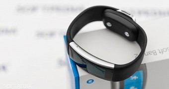 Microsoft Silently Releases More Durable Band 2 Units to Resist Rips and Tears
