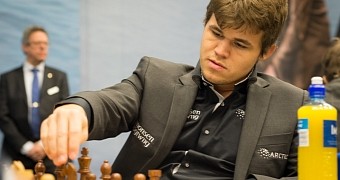Carlsen says he must become a target for Russian hackers ahead of the match next week