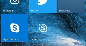 The new Skype app does not have a transparent live tile