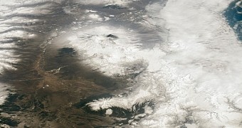 NASA Releases Space View of Remote Russian Volcanoes