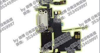 Photo showing what's believed to be iPhone 7 circuitry