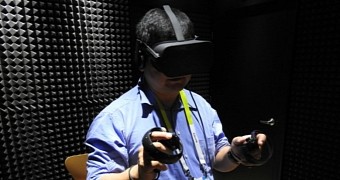 Dean Takahashi using the Oculus Rift VR headset with Oculus Touch