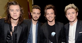 One Direction releases first album as 4-piece on November 13, "Made in the A.M."
