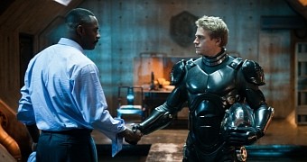 Idris Elba and Charlie Hunnam in official still for Guillermo del Toro's “Pacific Rim”