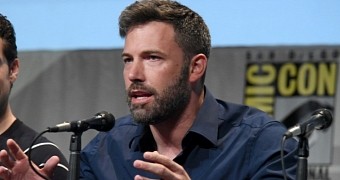 Ben Affleck was still wearing his wedding ring at San Diego Comic-Con 2015, after the divorce announcement