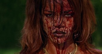 Rihanna ends collaboration with her accountant in a bloodbath in "BBHMM" music video