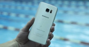 Samsung Galaxy S7 edge passes water resistance test
