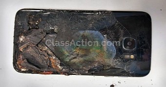Samsung Galaxy S7 edge catches fire