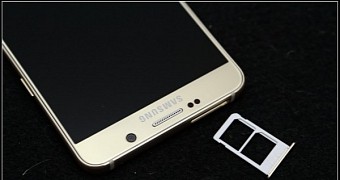 Samsung Galaxy Note 5 Dual-SIM Doesn't Have a microSD Card Slot