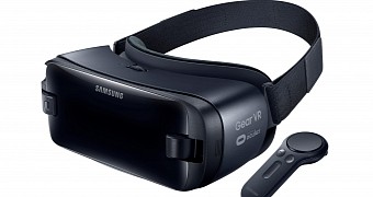 Samsung Gear VR and controller