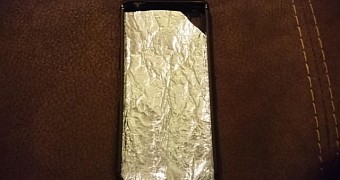 Sony Xperia Z3+ packed in layers of foil
