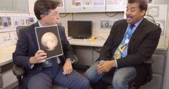 Stephen Colbert, Neil deGrasse Tyson talk NASA's New Horizons mission to Pluto