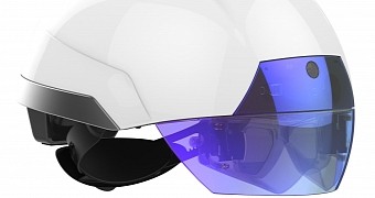 Ubuntu-powered augmented reality helmet