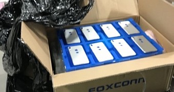 Alleged iPhone 7s in Foxconn factory