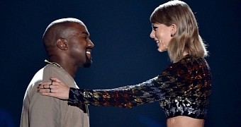 Kanye West breaks his no-smiling rule for Taylor Swift at the MTV VMAs 2015
