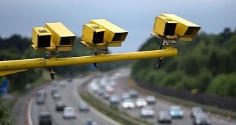 Speed cameras only need to be restarted, Aussie officials say