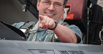 Linus Torvalds on a T-33 aircraft