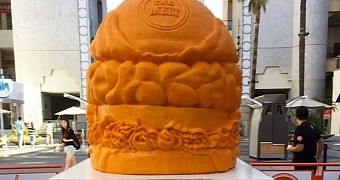 World's largest cheese sculpture
