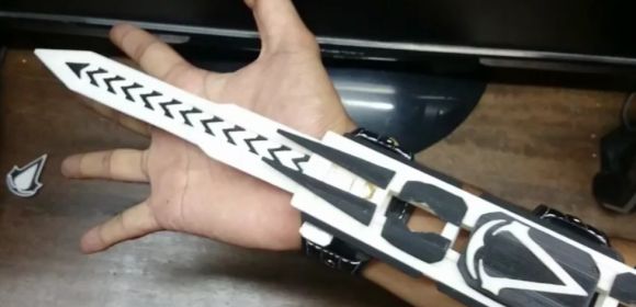 Amazing Assassin's Creed Wrist Blade Replica 3D Printed – Video