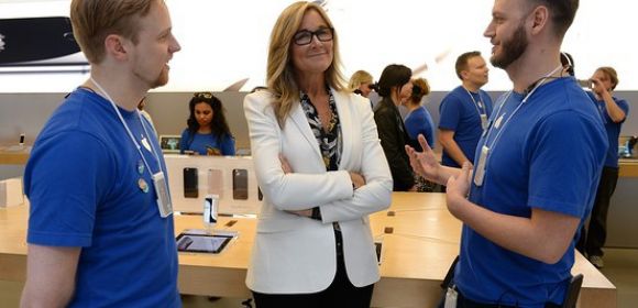 Apple SVP Angela Ahrendts Confirms Plans to Open 5 New Stores in China