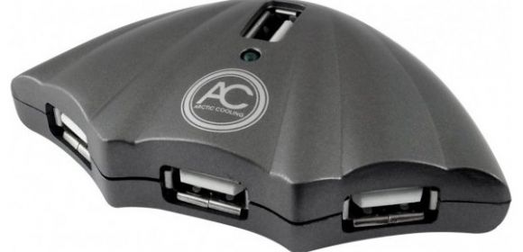 Arctic Hub Gives any PC Four Extra USB 2.0 Ports