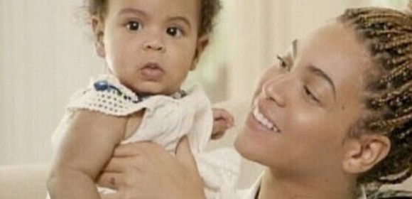 Beyonce Shows Blue Ivy’s Face in HBO Documentary – Photo