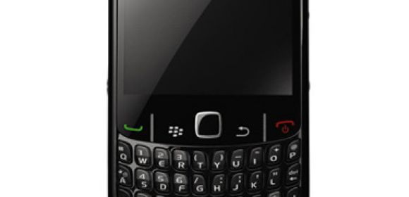 BlackBerry Curve 8530 Lands at Bell Canada
