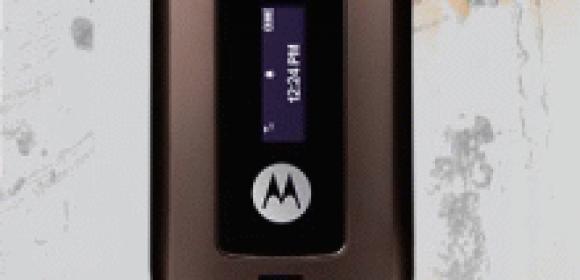Boost Mobile Brings the W385 from Motorola