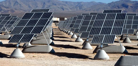 China Completes 10 MW Solar Project