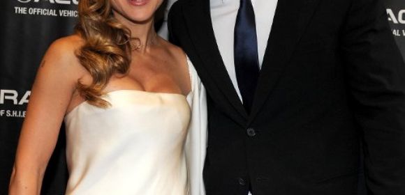 Chris Hemsworth's Wife Elsa Pataky Appeared in “Thor 2” Kissing Scene