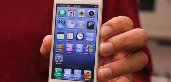 Consumer Reports: Apple's iPhone 5 Is “the Best iPhone Yet”