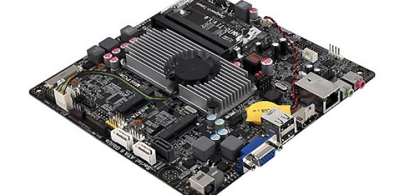 ECS Intros Mini-ITX Motherboard, NM70-TI