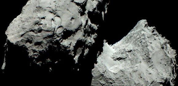 First Ever Color Image of Comet 67P/C-G Will Make Your Eyes Tear