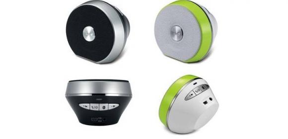 Genius Intros Portable Bluetooth Speaker with 10-Meter Range