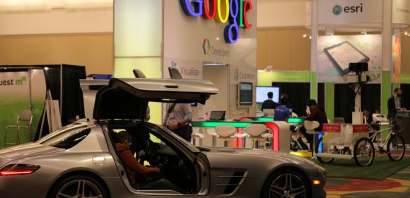 Google Maps in the Mercedes-Benz SLS AMG – Photo Gallery