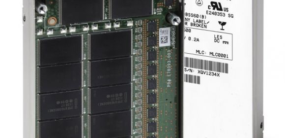 Hitachi GST Unveils Ultrastar SAS 6Gbps SSDs with SLC NAND Flash