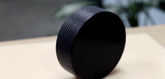 Hockey Season Kicked Off by 3D Printed Puck