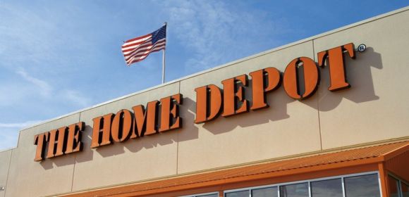 Home Depot Looks Into Masive Credit Card Breach
