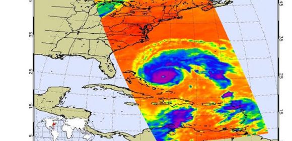 Hurricane Earl X-Rayed, Its Inner Workings Revealed