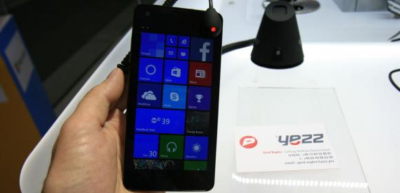 IFA 2014: YEZZ Billy 4.7 and Billy 4.0 Windows Phones Hands-on