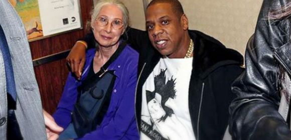 Jay-Z Rides the Subway, Chats Up Old Lady