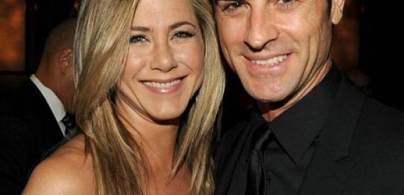 Jennifer Aniston “Is Trying Everything” to Have a Baby with Justin Theroux