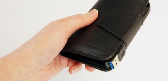 Leather Case Will Connect Any 2.5-Inch SSD to a PC via USB 3.0