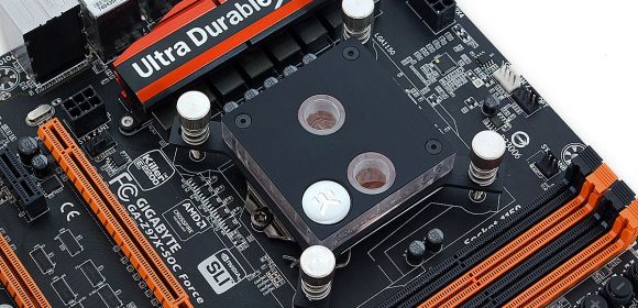 Low-Cost but High-End Water Block Released by EK for Intel and AMD CPUs